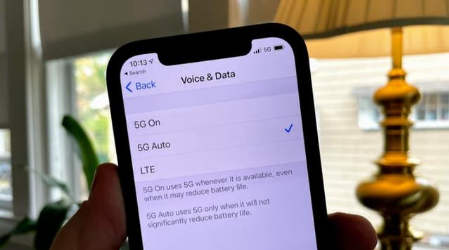 纳雍苹果手机维修分享iPhone 12如何打开或关闭5G网络 
